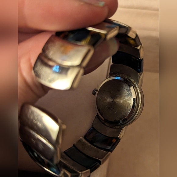 WORKING multi abalone Xanadu  Case Cuff Bracelet Women's Watch - Picture 4 of 4